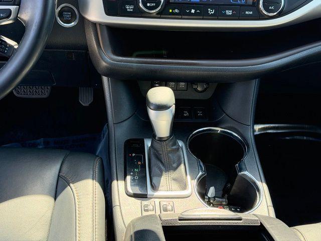 used 2017 Toyota Highlander car, priced at $21,988