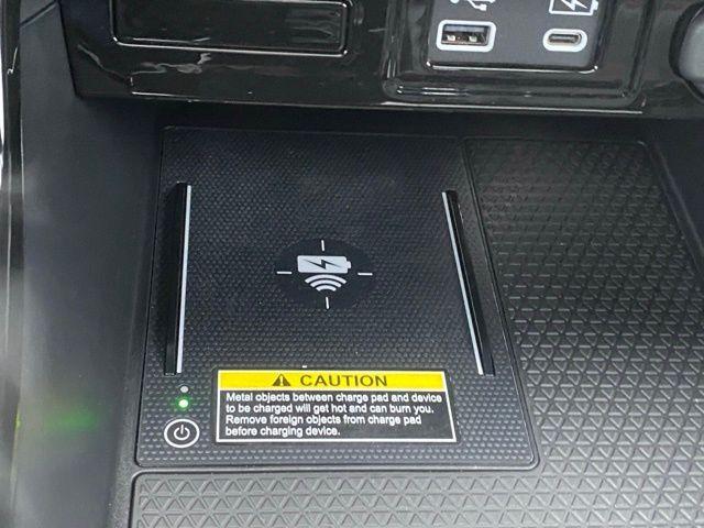 used 2025 Honda CR-V Hybrid car, priced at $37,888