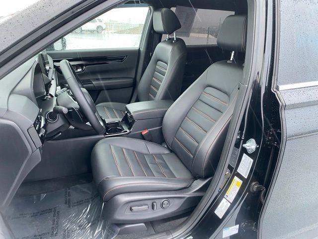 used 2025 Honda CR-V Hybrid car, priced at $37,888