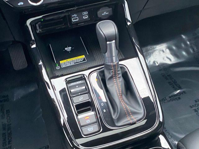 used 2025 Honda CR-V Hybrid car, priced at $37,888