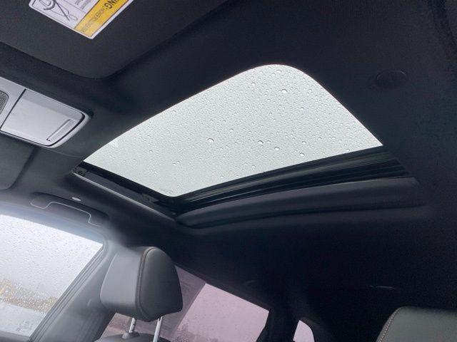 used 2025 Honda CR-V Hybrid car, priced at $37,888