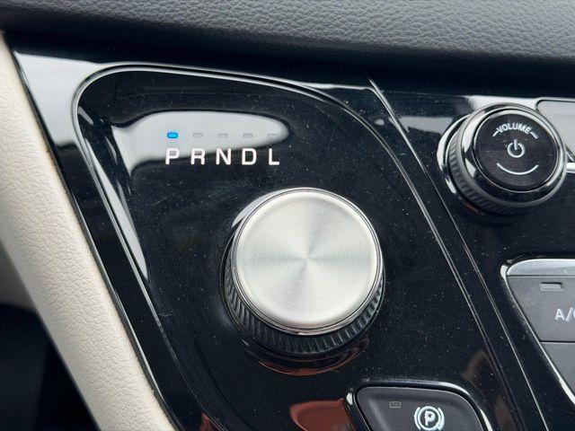 used 2022 Chrysler Pacifica car, priced at $20,188