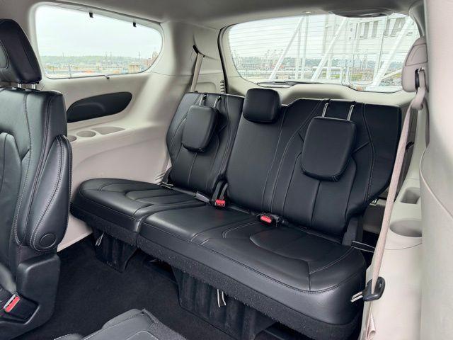 used 2022 Chrysler Pacifica car, priced at $20,188