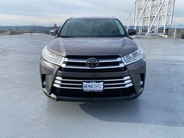 used 2018 Toyota Highlander car, priced at $23,588
