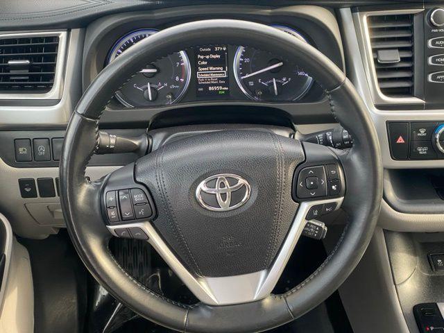 used 2018 Toyota Highlander car, priced at $23,588