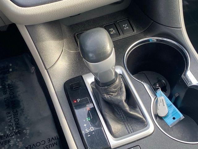 used 2018 Toyota Highlander car, priced at $23,588