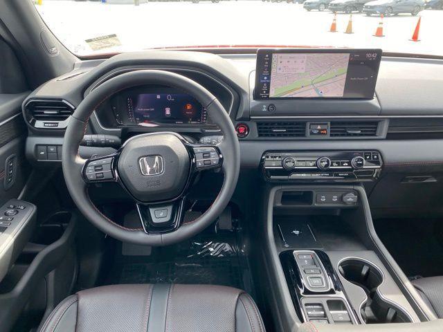 new 2026 Honda Pilot car, priced at $54,777