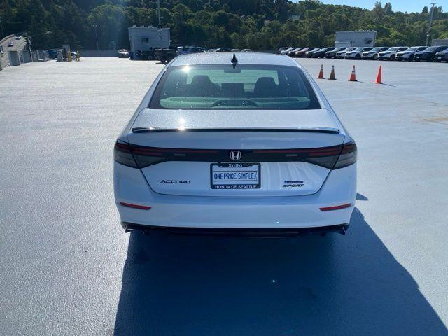 new 2026 Honda Accord Hybrid car, priced at $35,377