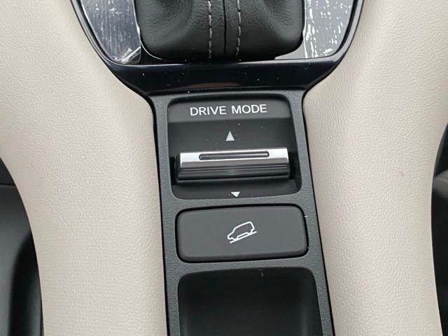 new 2026 Honda HR-V car, priced at $29,277