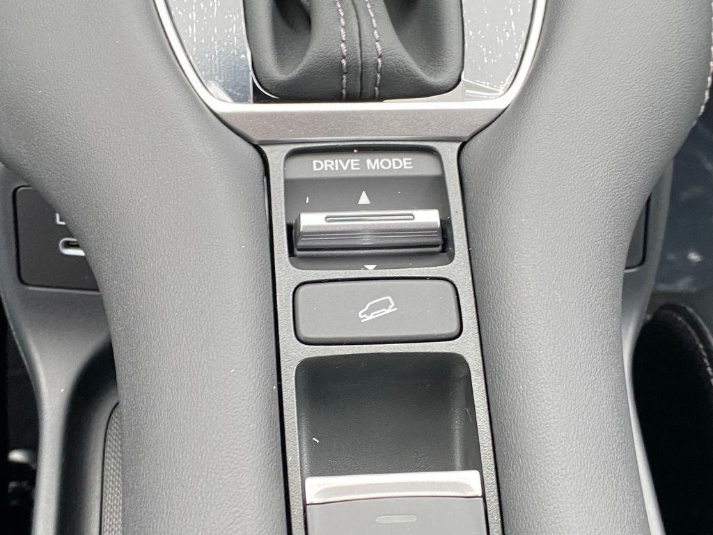 new 2027 Honda HR-V car, priced at $33,599