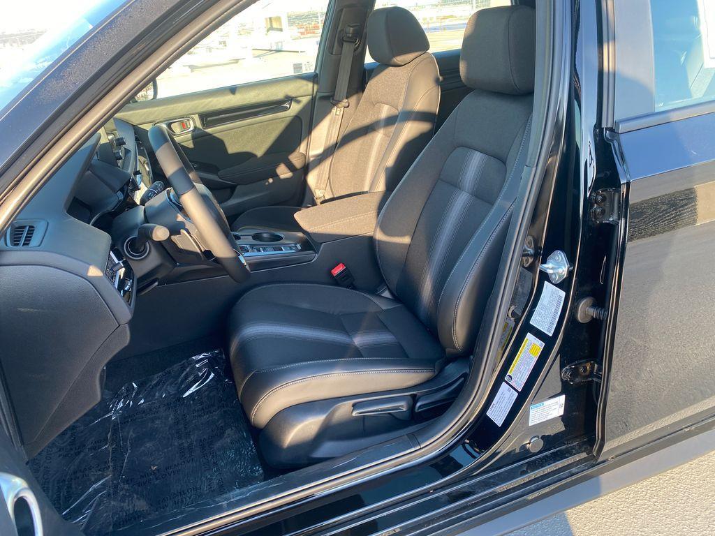 new 2026 Honda Civic Hybrid car, priced at $31,989