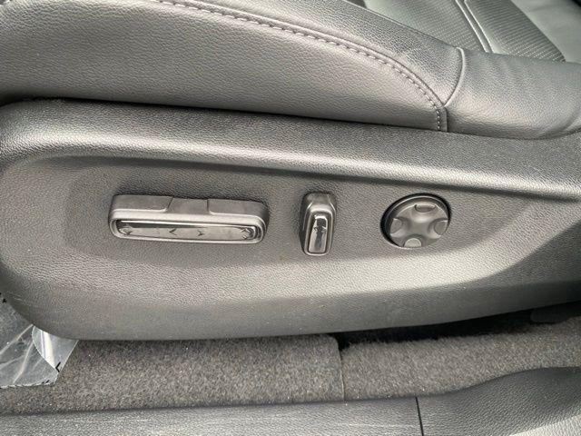 used 2020 Honda CR-V car, priced at $27,988