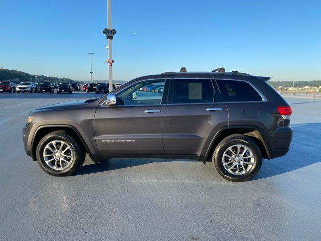 used 2015 Jeep Grand Cherokee car, priced at $13,588