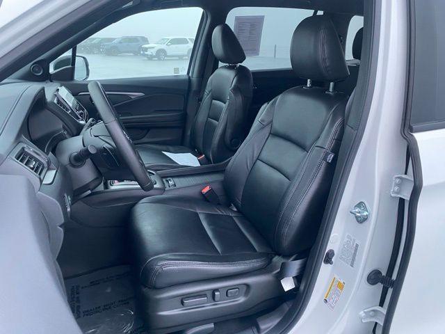 used 2022 Honda Pilot car, priced at $27,988