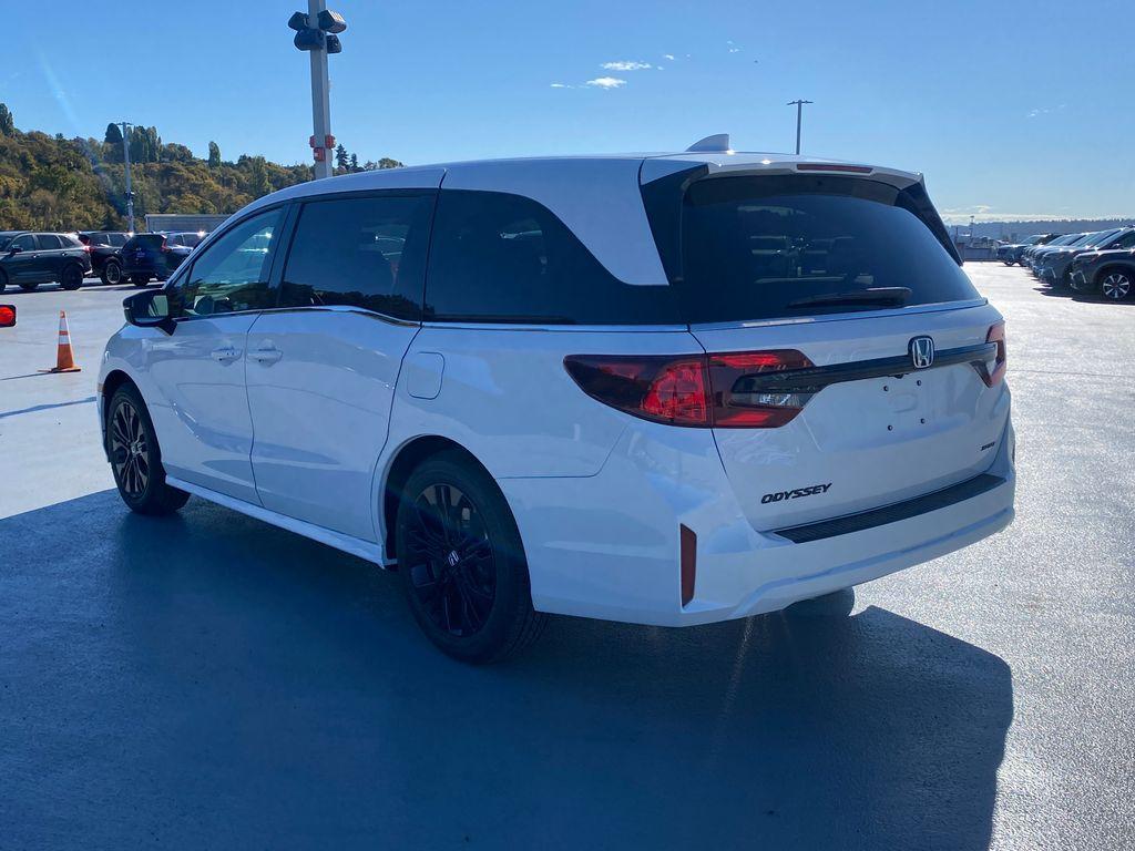 new 2026 Honda Odyssey car, priced at $44,477