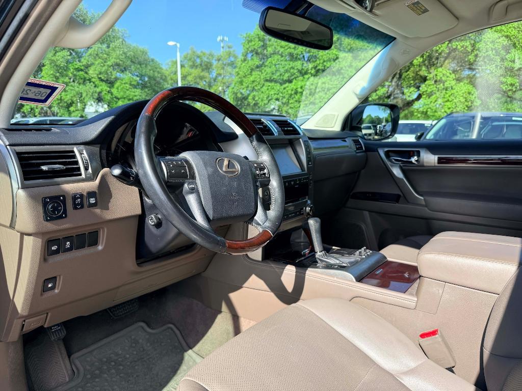 used 2019 Lexus GX 460 car, priced at $30,225