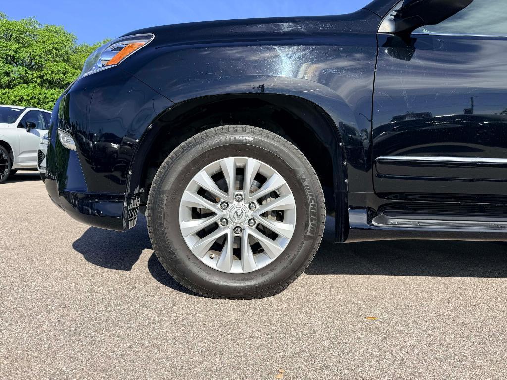 used 2019 Lexus GX 460 car, priced at $30,225