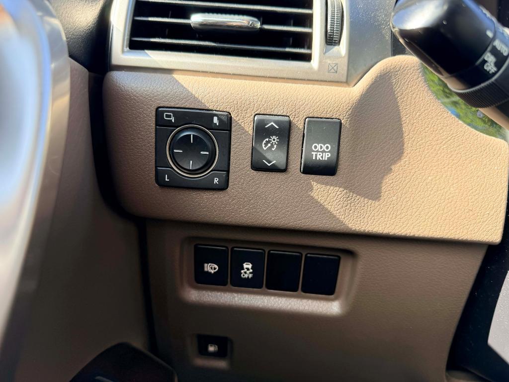 used 2019 Lexus GX 460 car, priced at $30,225
