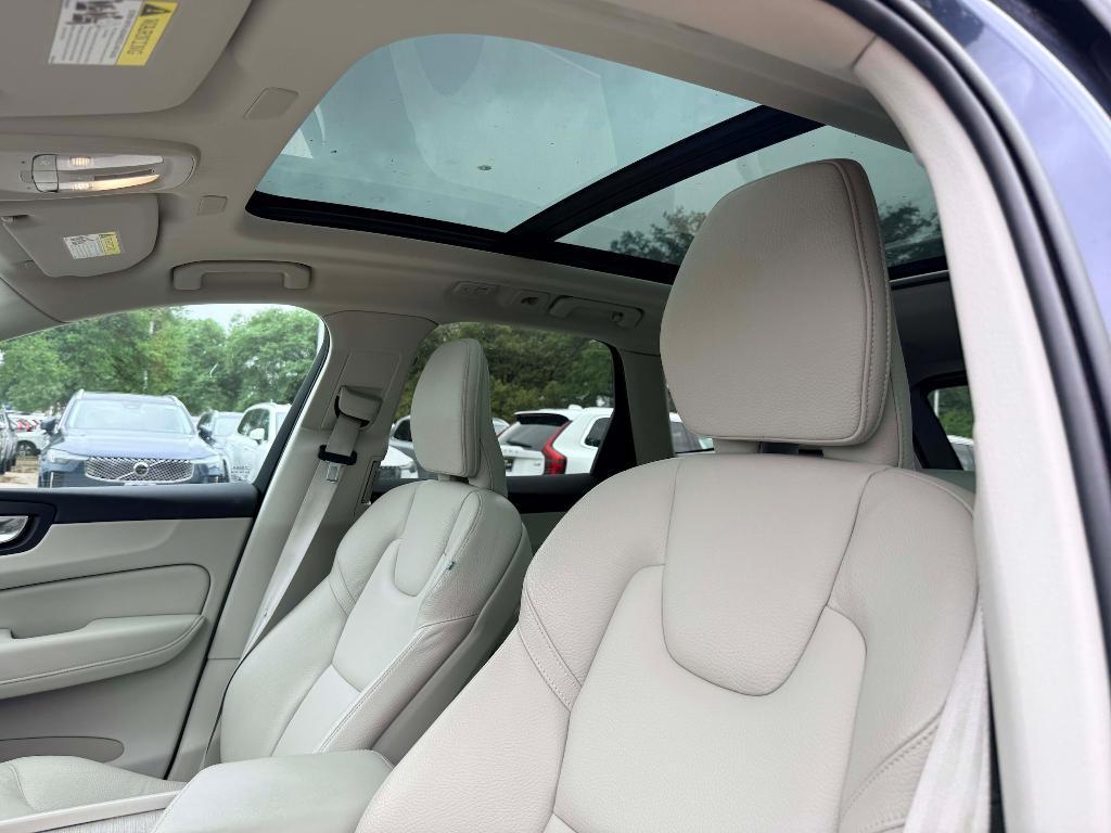 used 2023 Volvo XC60 car, priced at $33,810