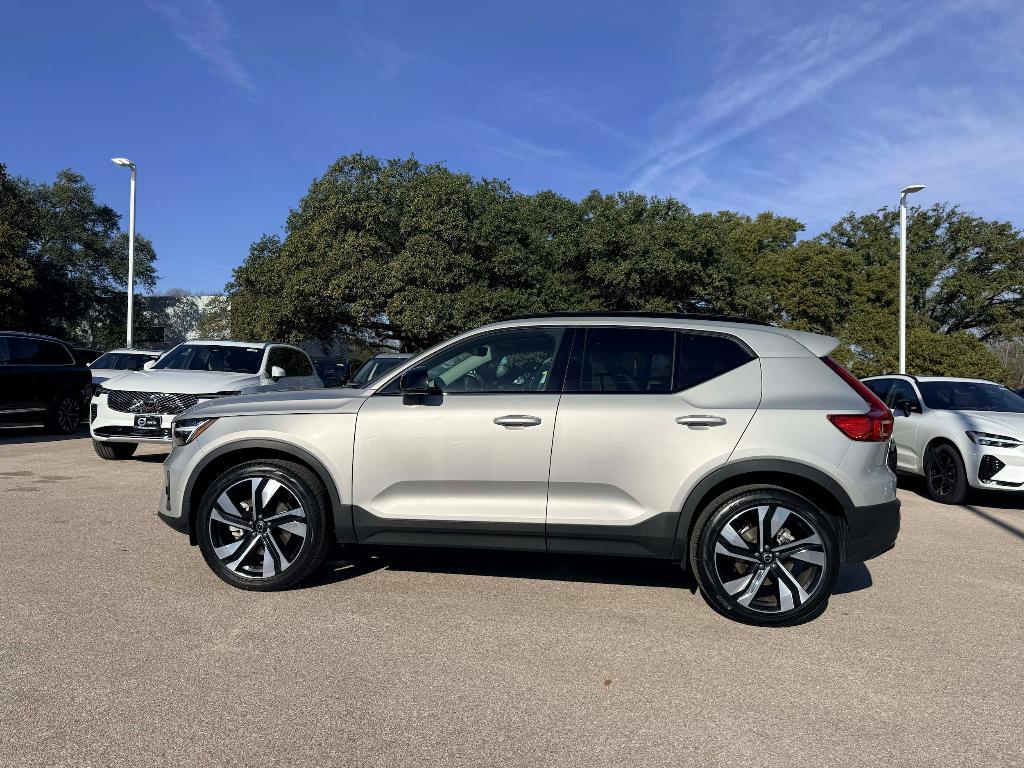 used 2025 Volvo XC40 car, priced at $33,995