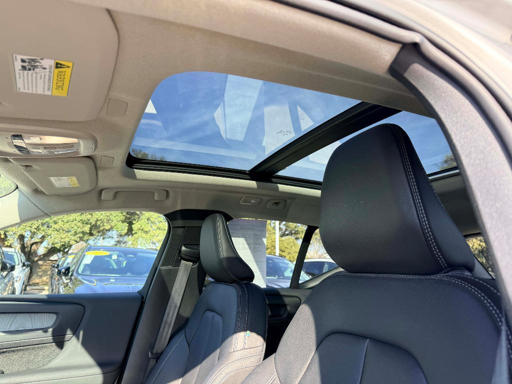 used 2025 Volvo XC40 car, priced at $33,995