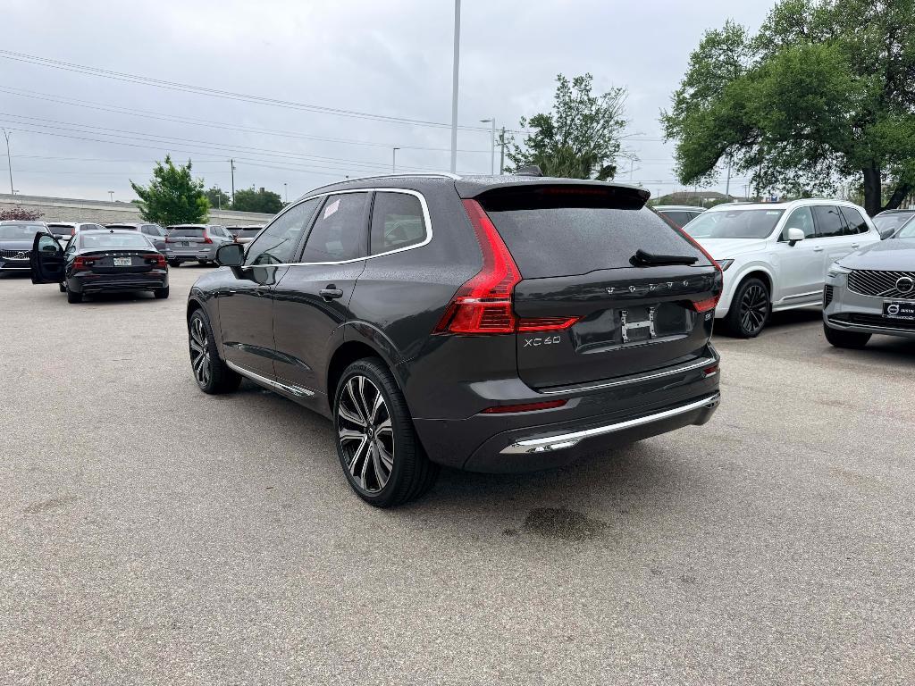 used 2023 Volvo XC60 car, priced at $33,258