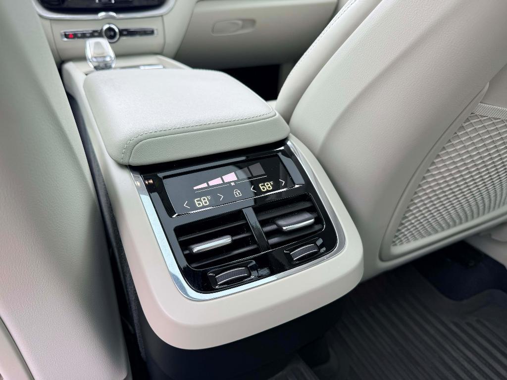 used 2023 Volvo XC60 car, priced at $33,258