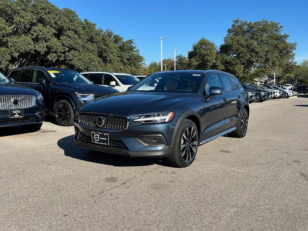 new 2026 Volvo V60 Cross Country car, priced at $63,360