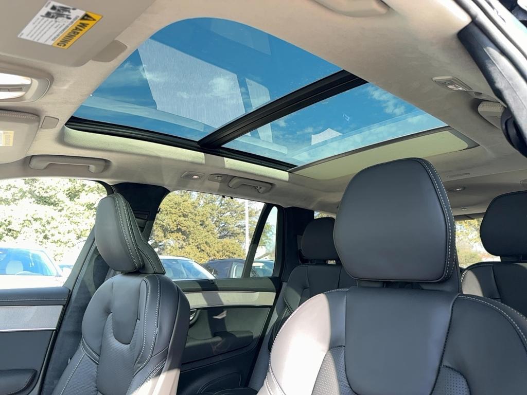 new 2026 Volvo XC90 car, priced at $77,715