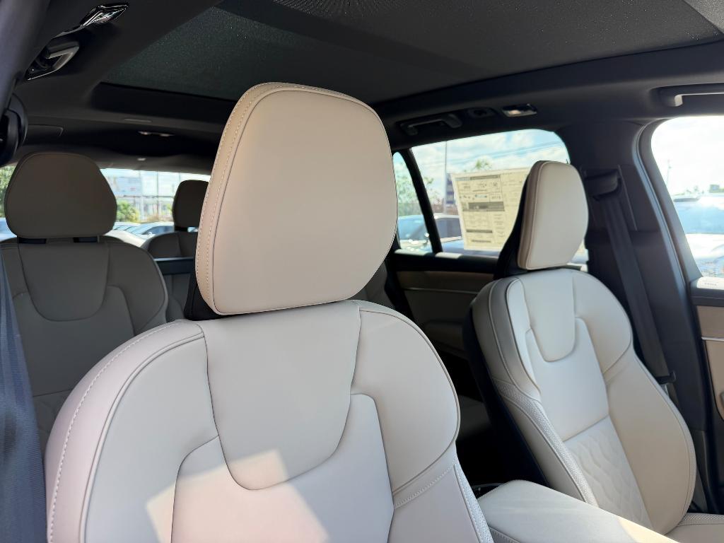 new 2026 Volvo XC90 Plug-In Hybrid car, priced at $83,270