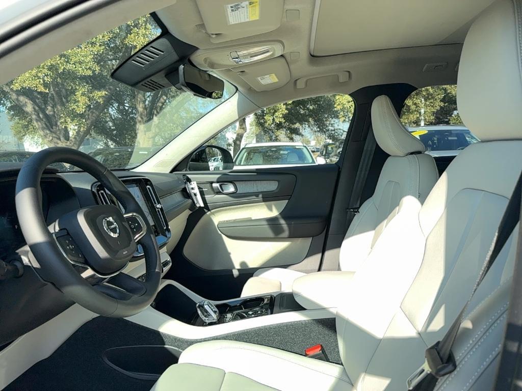 new 2026 Volvo XC40 car, priced at $53,860