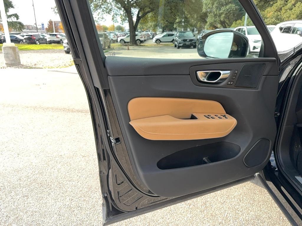 used 2020 Volvo XC60 car, priced at $24,995