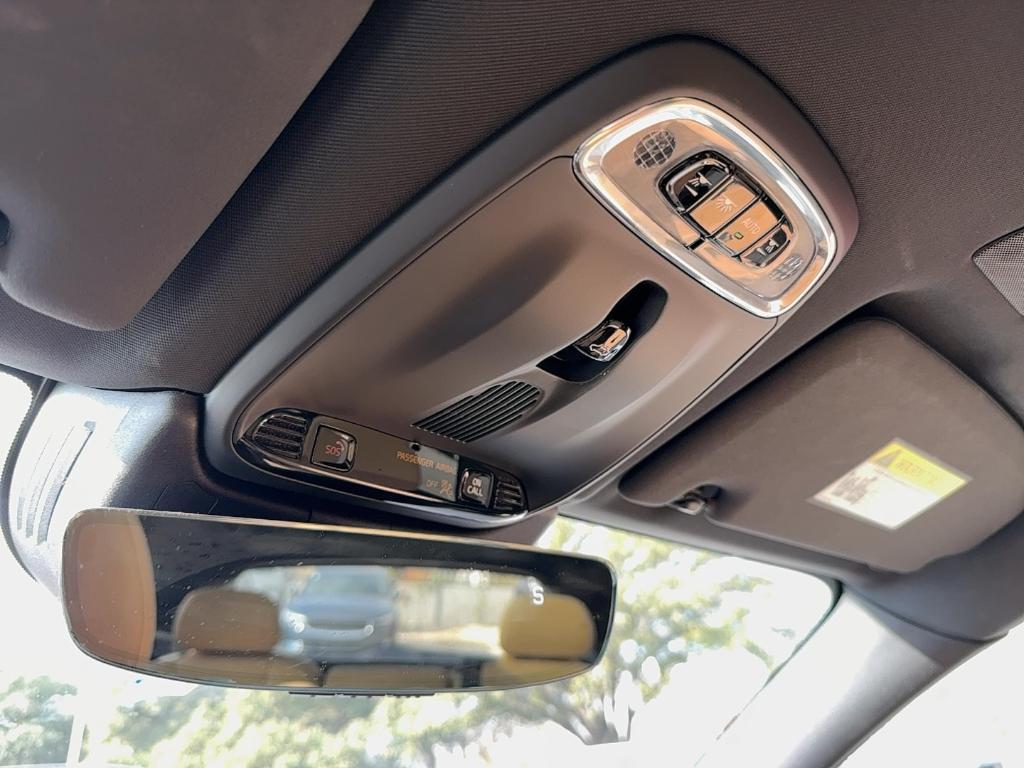 used 2020 Volvo XC60 car, priced at $24,995