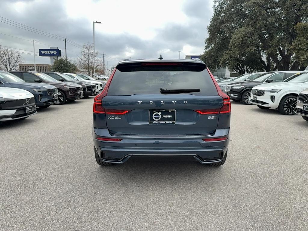 new 2026 Volvo XC60 car, priced at $64,055