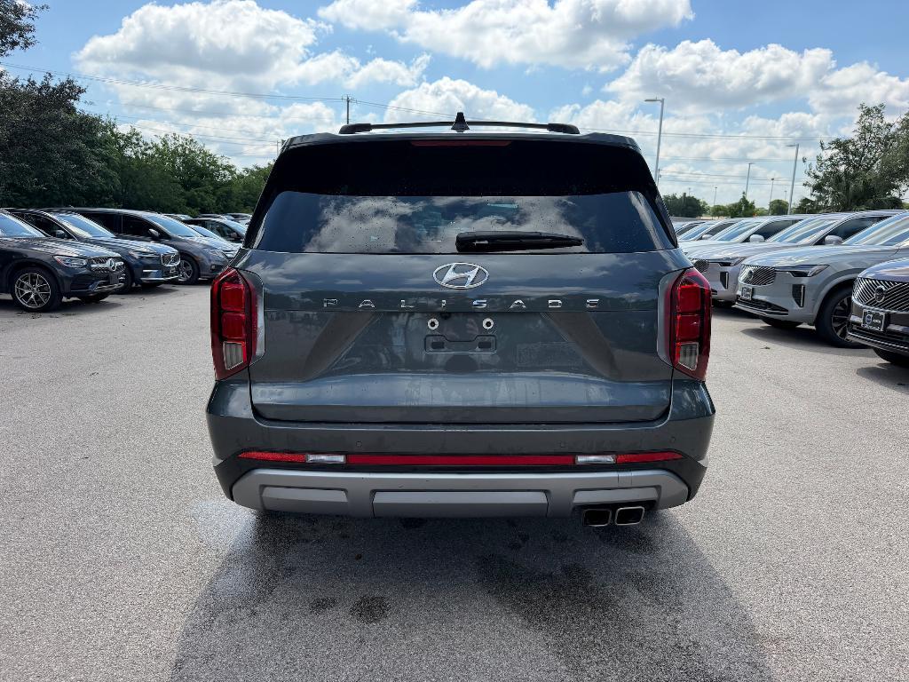 used 2023 Hyundai Palisade car, priced at $33,731