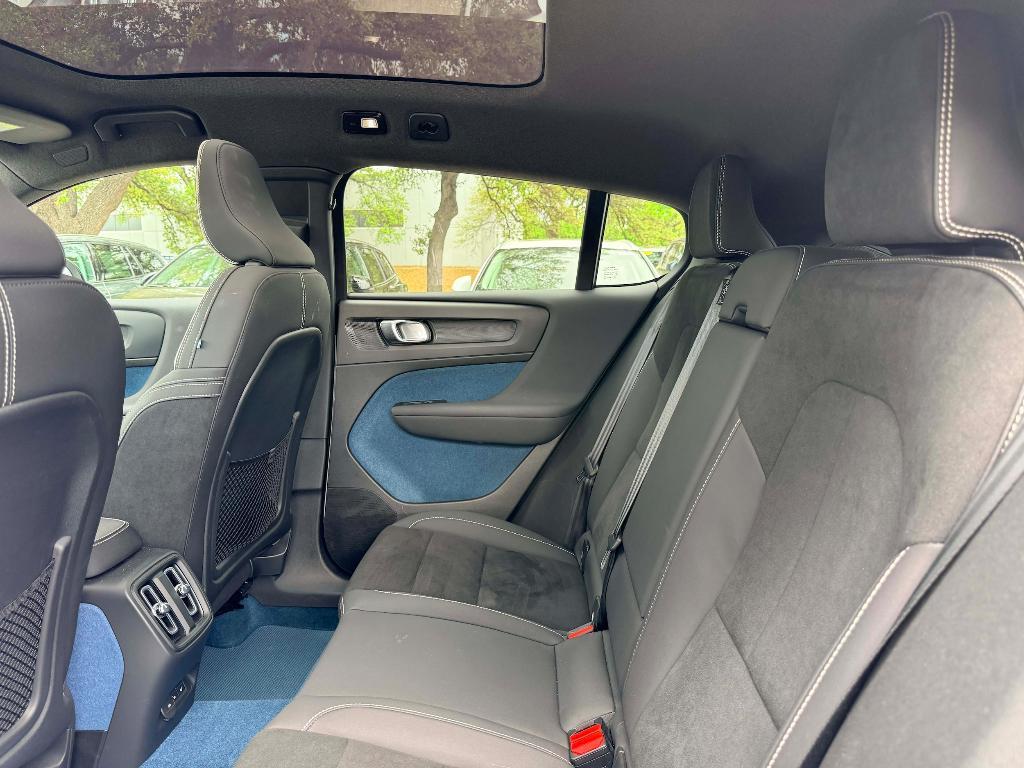 used 2023 Volvo C40 Recharge Pure Electric car, priced at $29,657