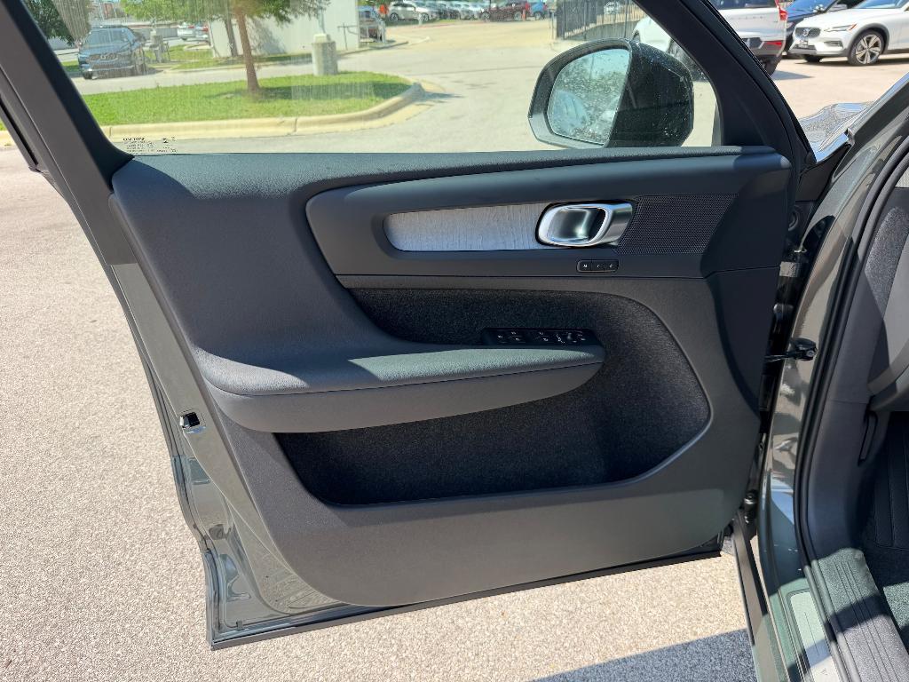 new 2026 Volvo XC40 car, priced at $47,670