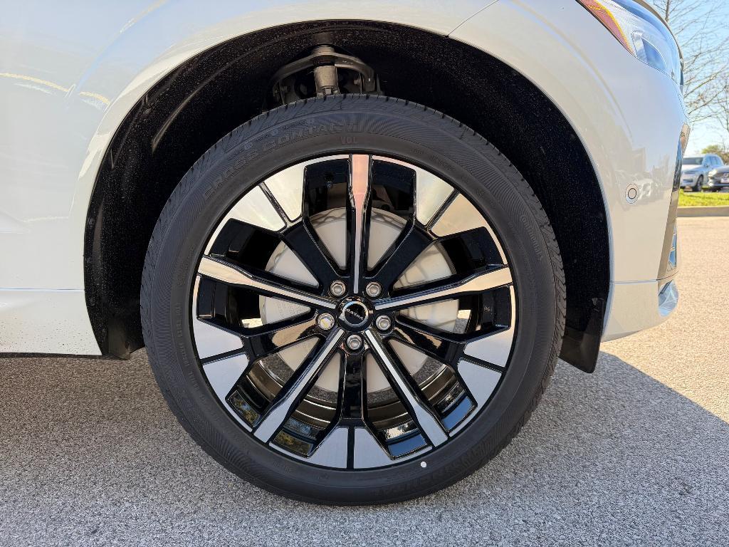new 2026 Volvo XC60 car, priced at $58,105