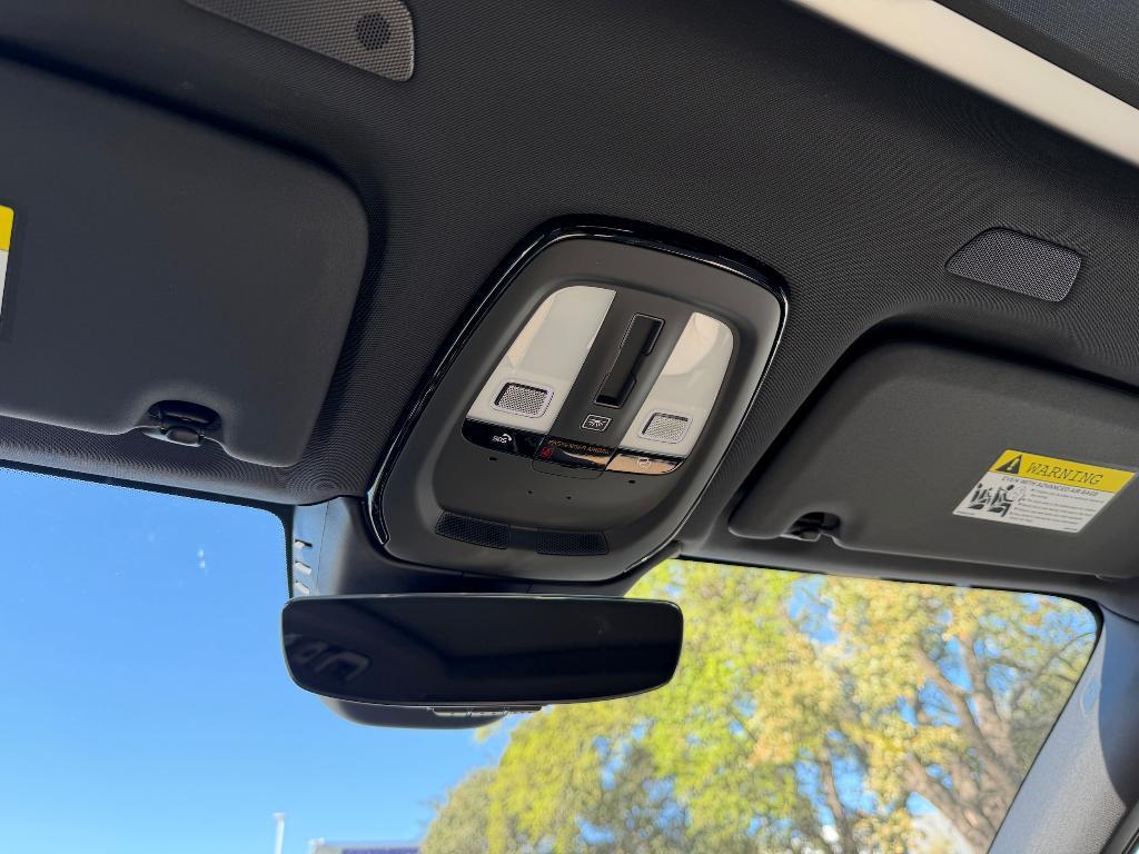 new 2026 Volvo XC60 car, priced at $58,105