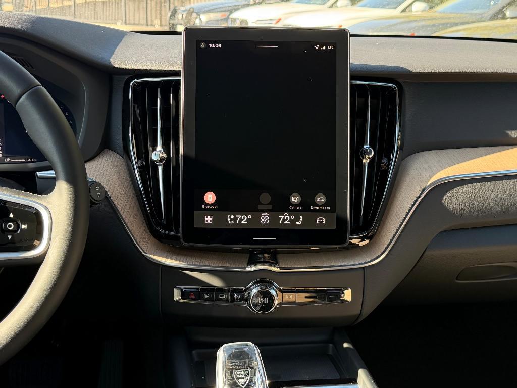 new 2026 Volvo XC60 car, priced at $58,105