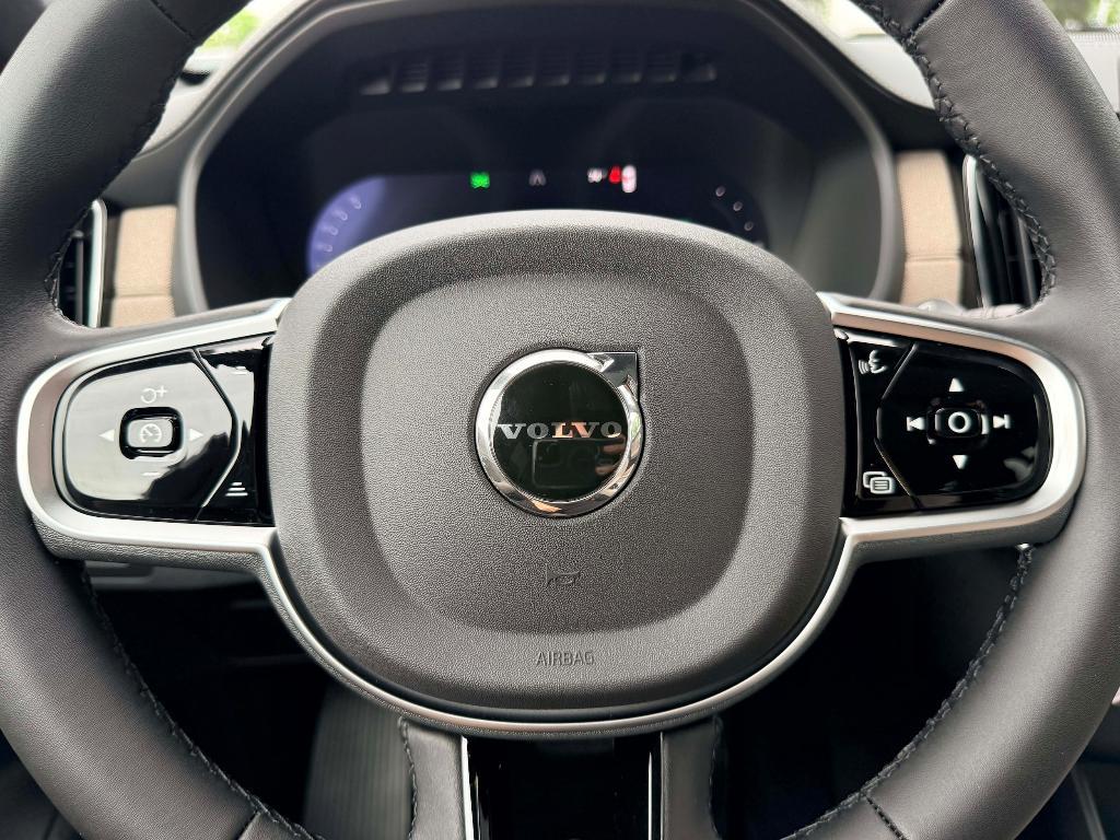 new 2026 Volvo XC90 Plug-In Hybrid car, priced at $87,745