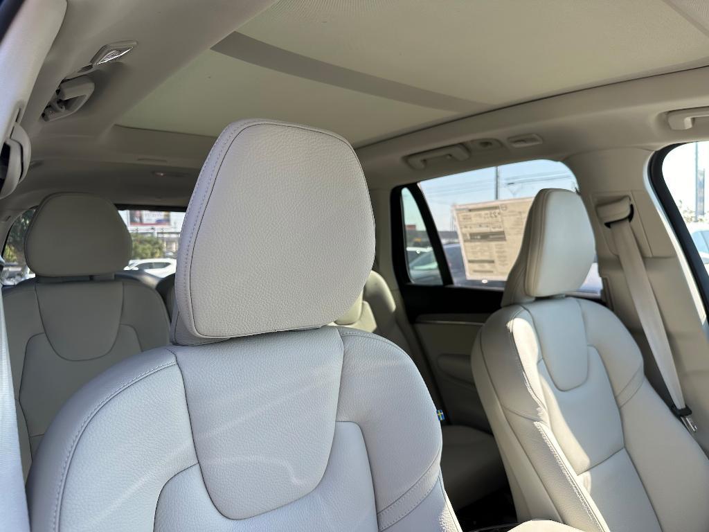 new 2025 Volvo XC90 car, priced at $62,265