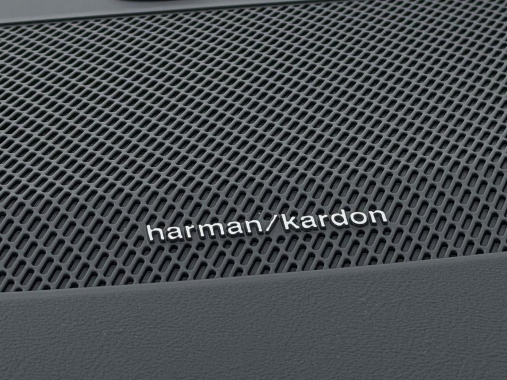 new 2026 Volvo XC90 car, priced at $75,155