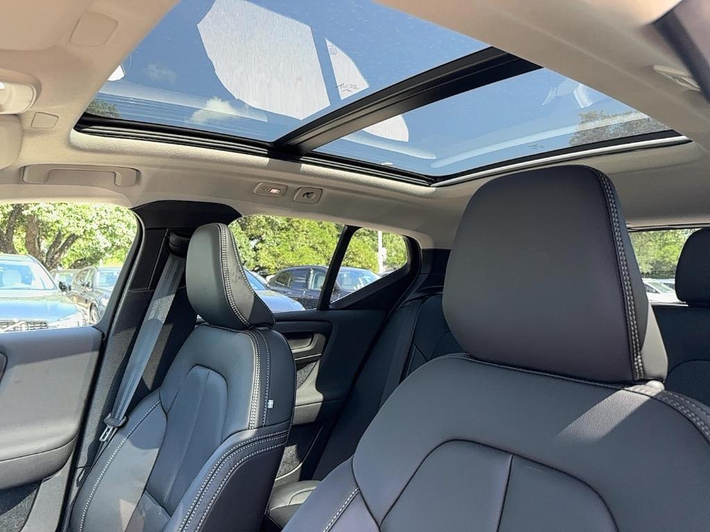 used 2025 Volvo XC40 car, priced at $46,015