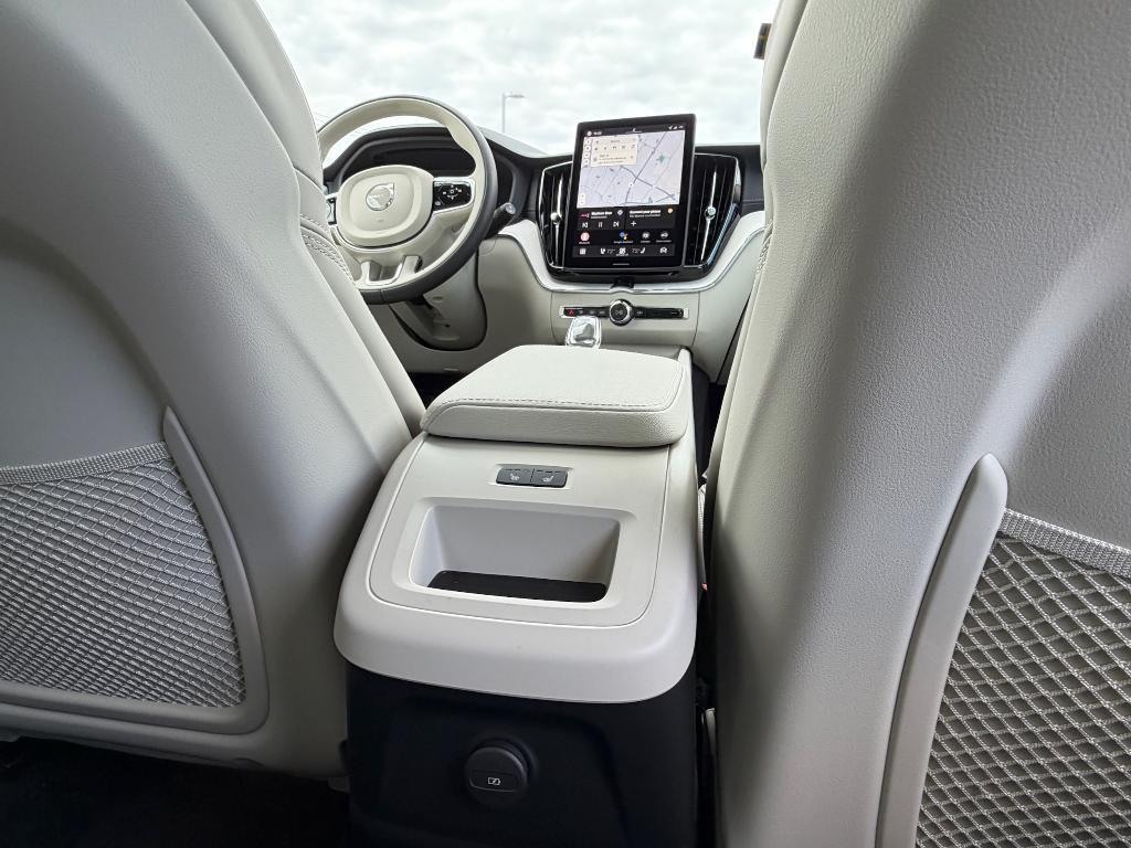 new 2026 Volvo XC60 Plug-In Hybrid car, priced at $75,235