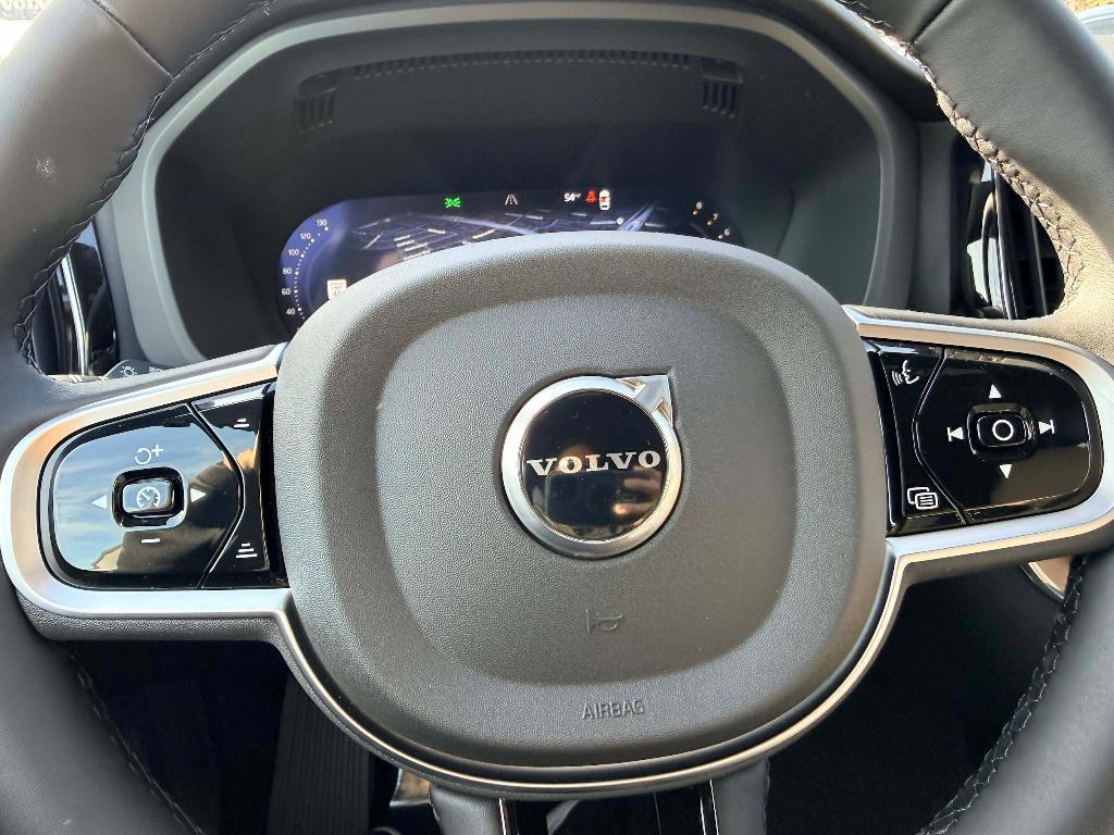 new 2026 Volvo XC60 car, priced at $49,767