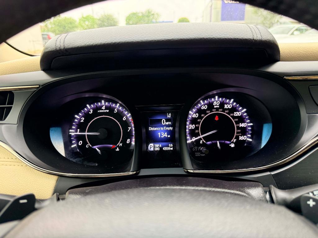 used 2018 Toyota Avalon car, priced at $23,857