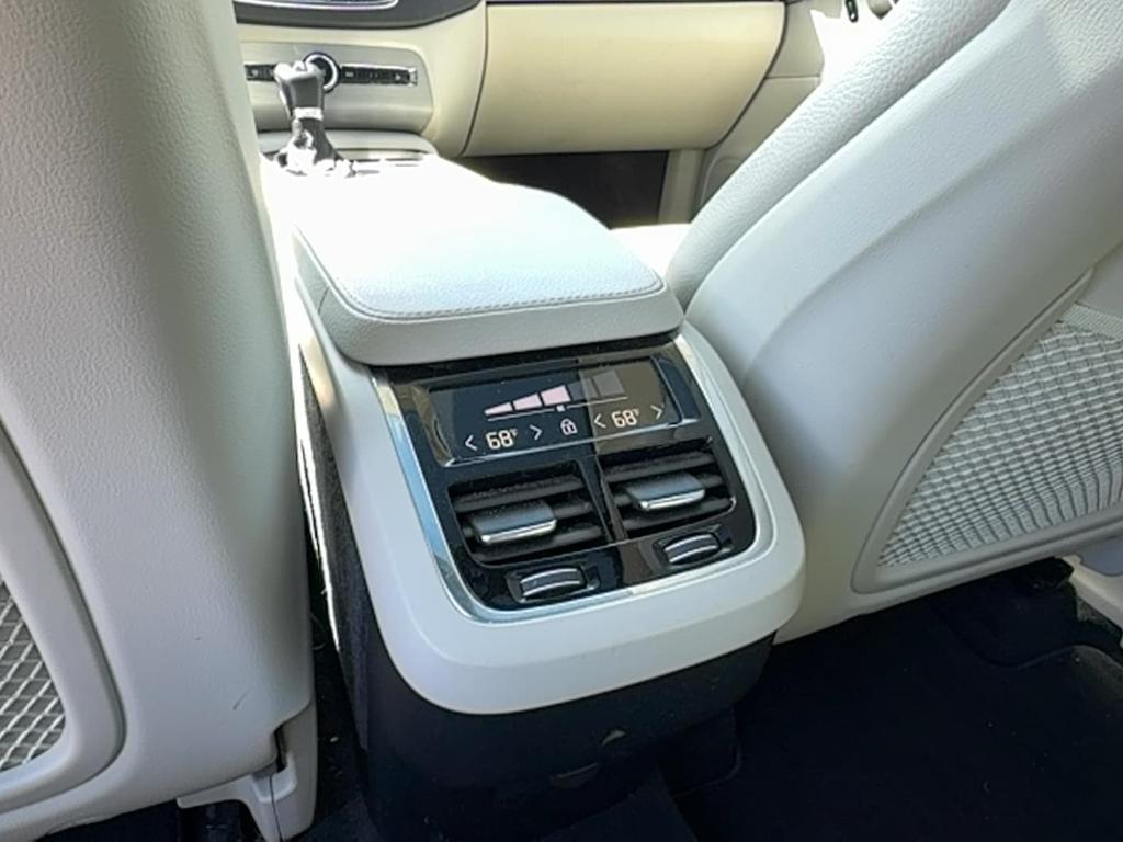 used 2021 Volvo XC90 car, priced at $26,769