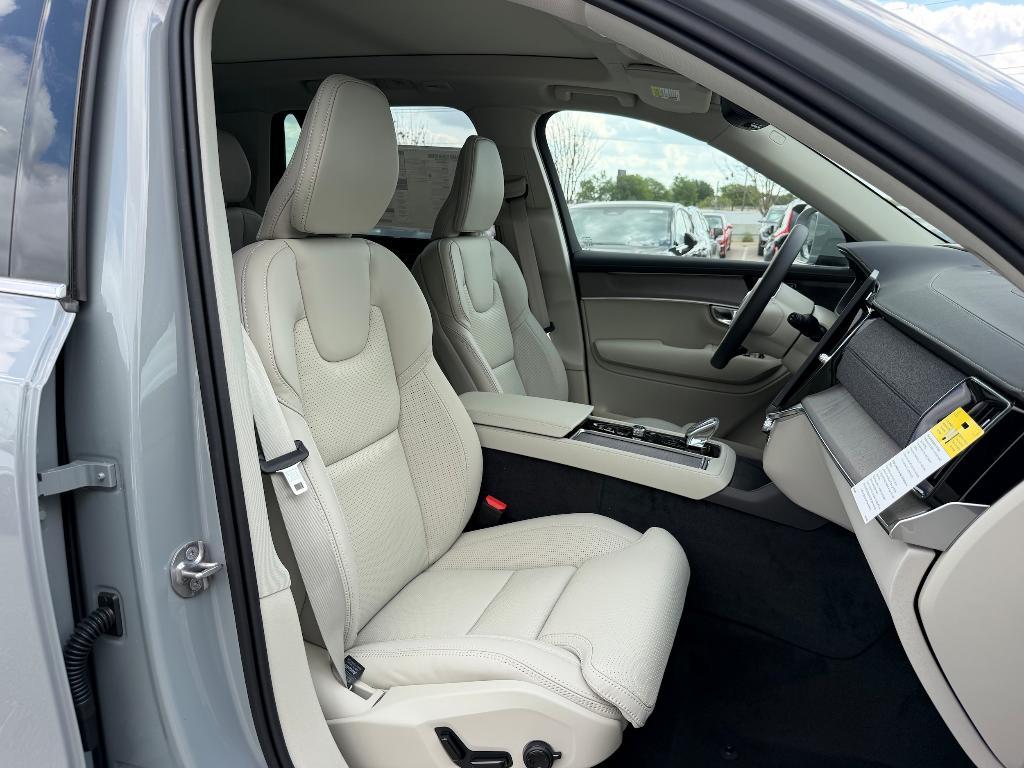 new 2026 Volvo XC90 Plug-In Hybrid car, priced at $85,113