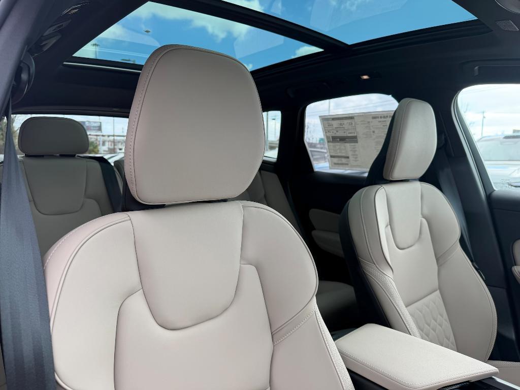 new 2026 Volvo XC60 Plug-In Hybrid car, priced at $66,739